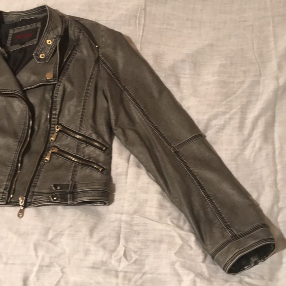 Grand Oriental Faux Leather Crop Jacket - Picture 3 of 16
